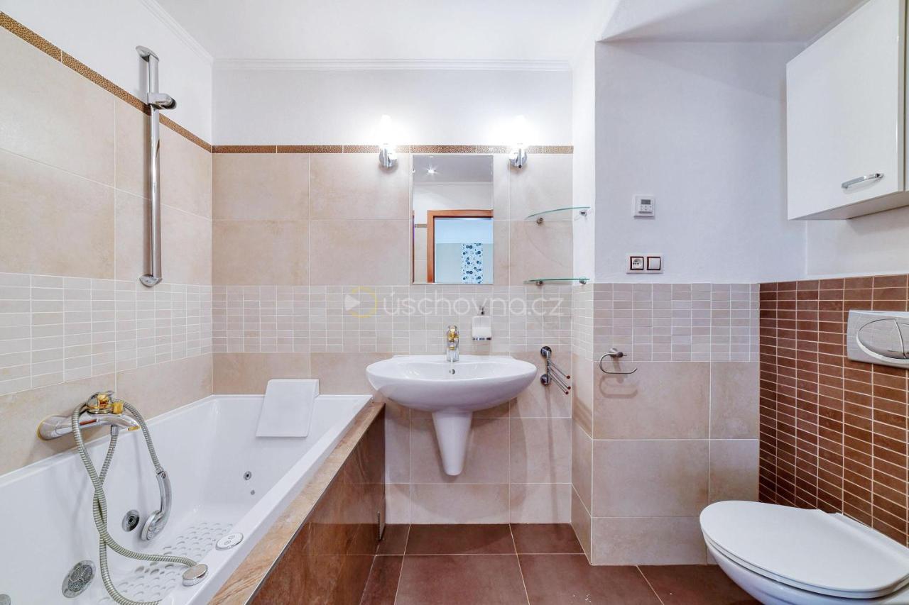 فيلا Mariánské Lázněفي Wellness House Ladova Street المظهر الخارجي الصورة